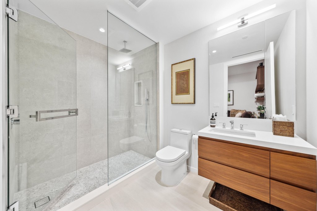 Boca Raton, Florida, 33432, United States, 2 Bedrooms Bedrooms, ,3.5 BathroomsBathrooms,Residential,Forsale,1929731