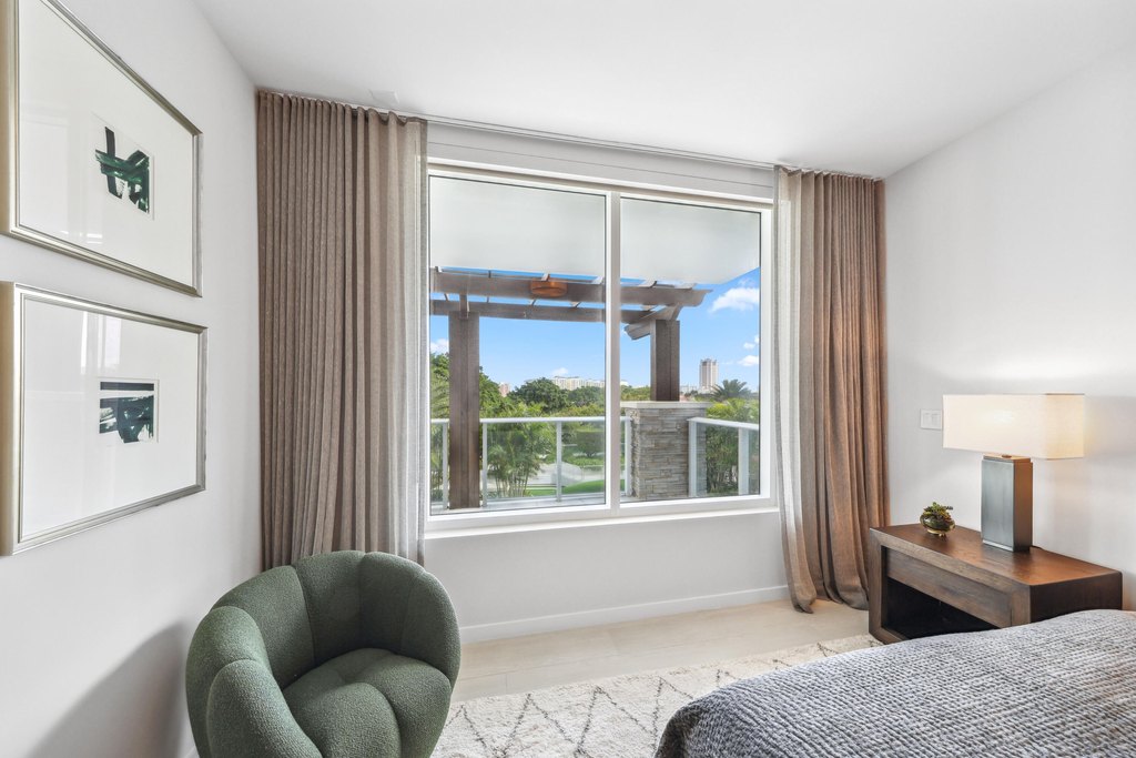 Boca Raton, Florida, 33432, United States, 2 Bedrooms Bedrooms, ,3.5 BathroomsBathrooms,Residential,Forsale,1929731