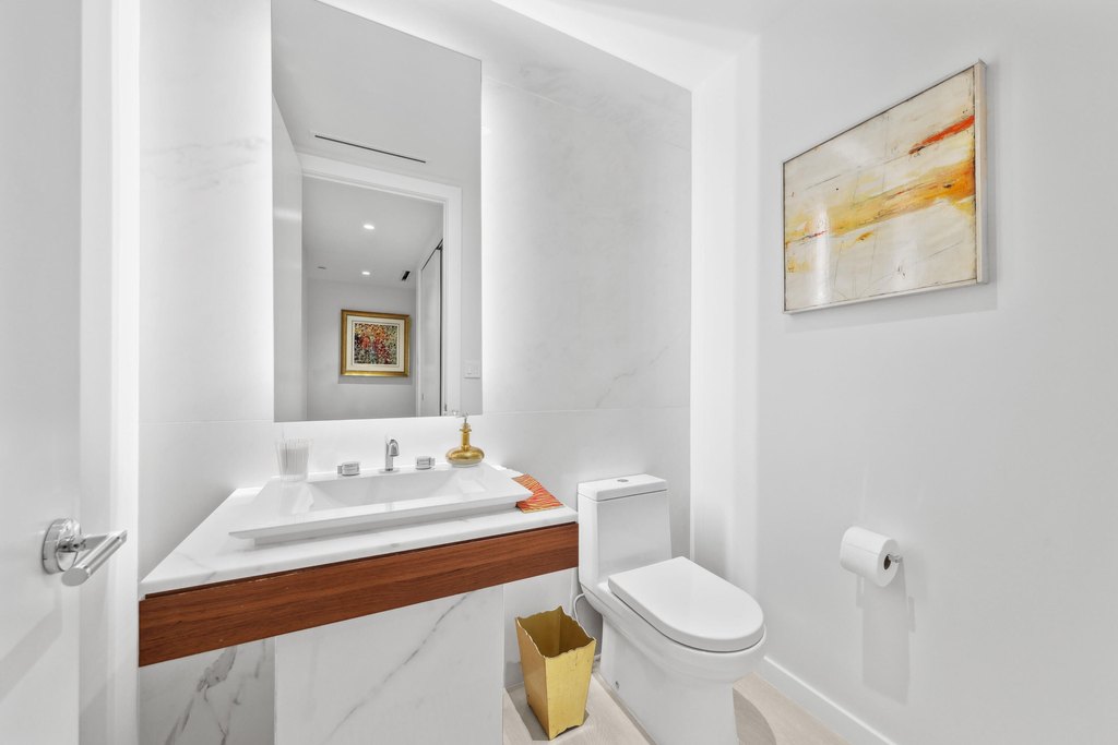 Boca Raton, Florida, 33432, United States, 2 Bedrooms Bedrooms, ,3.5 BathroomsBathrooms,Residential,Forsale,1929731