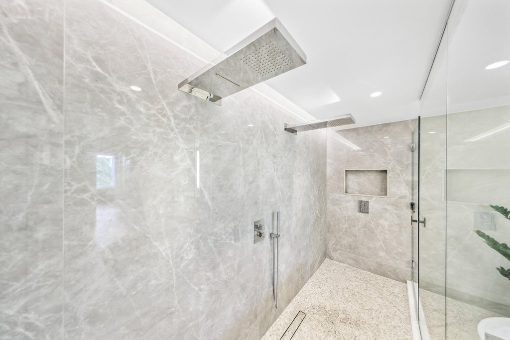 Boca Raton, Florida, 33432, United States, 2 Bedrooms Bedrooms, ,3.5 BathroomsBathrooms,Residential,Forsale,1929731