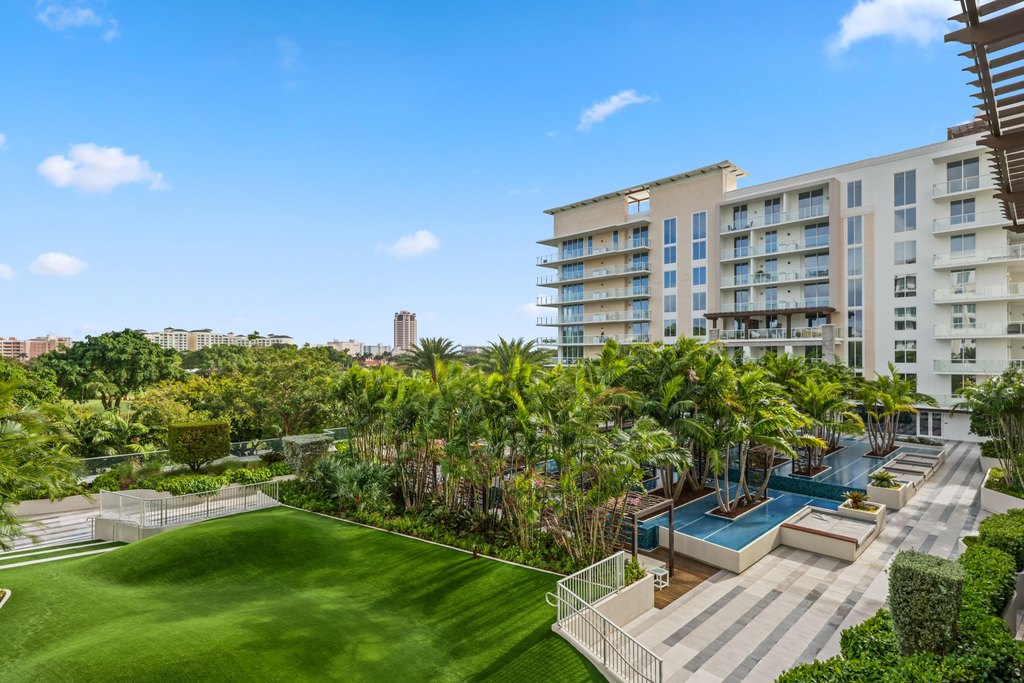 Boca Raton, Florida, 33432, United States, 2 Bedrooms Bedrooms, ,3.5 BathroomsBathrooms,Residential,Forsale,1929731