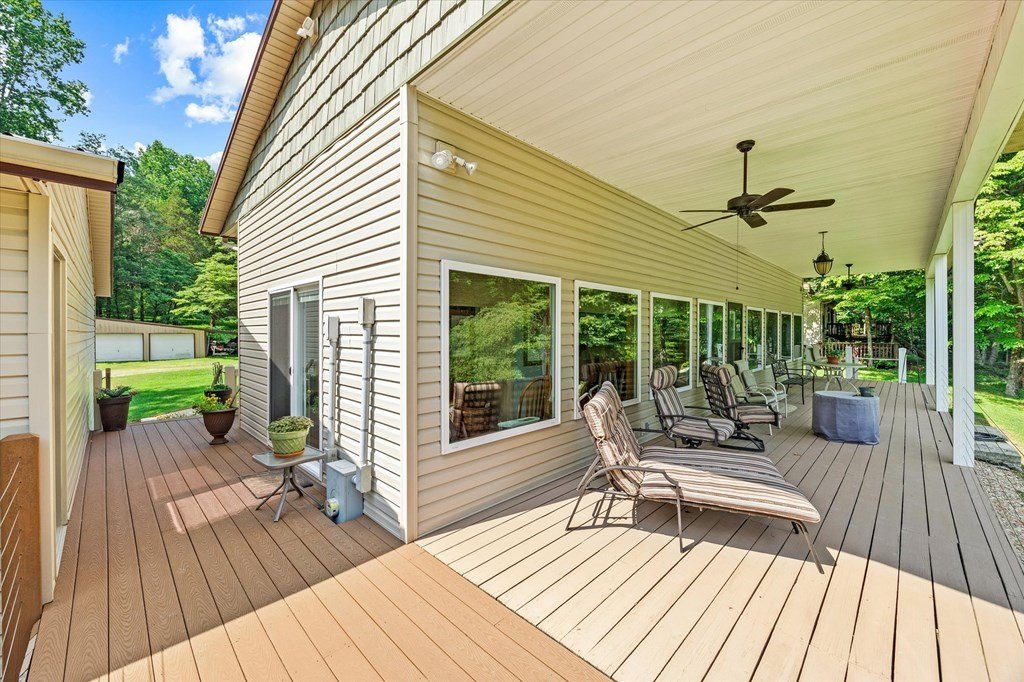 MONROE, Tennessee, 38573, United States, 3 Bedrooms Bedrooms, ,3 BathroomsBathrooms,Residential,Forsale,1905415