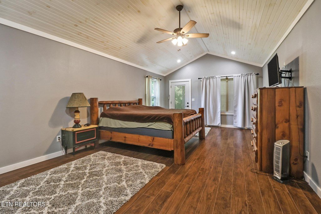 MONTEREY, Tennessee, 38574, United States, 2 Bedrooms Bedrooms, ,2 BathroomsBathrooms,Residential,Forsale,1929819