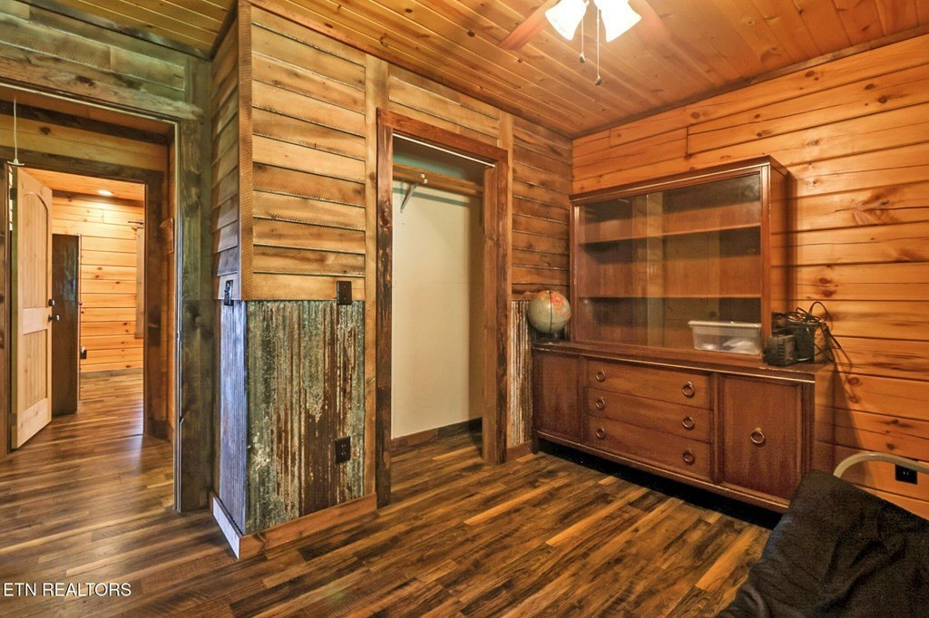 MONTEREY, Tennessee, 38574, United States, 2 Bedrooms Bedrooms, ,2 BathroomsBathrooms,Residential,Forsale,1929819