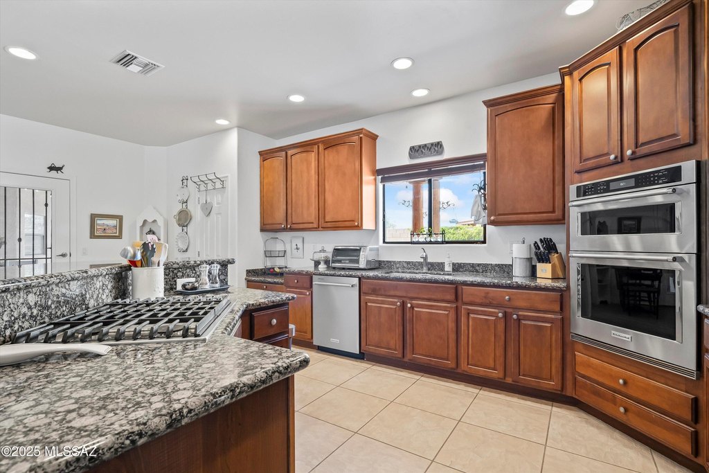 Vail, Arizona, 85641, United States, 4 Bedrooms Bedrooms, ,3 BathroomsBathrooms,Residential,Forsale,1893842