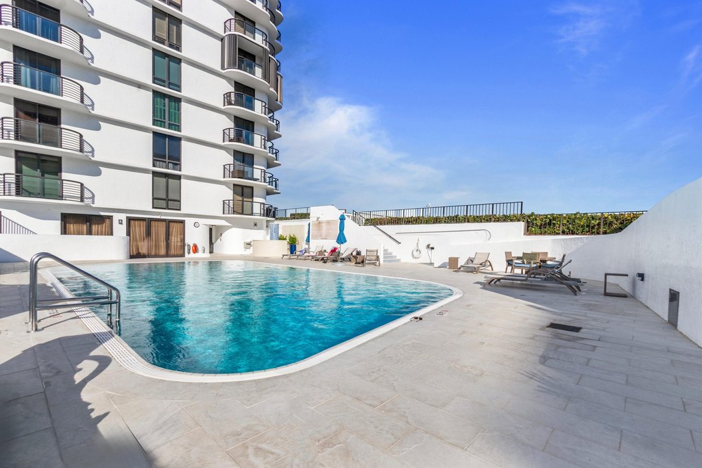 Boca Raton, Florida, 33432, United States, 2 Bedrooms Bedrooms, ,2 BathroomsBathrooms,Residential,Forsale,2009893