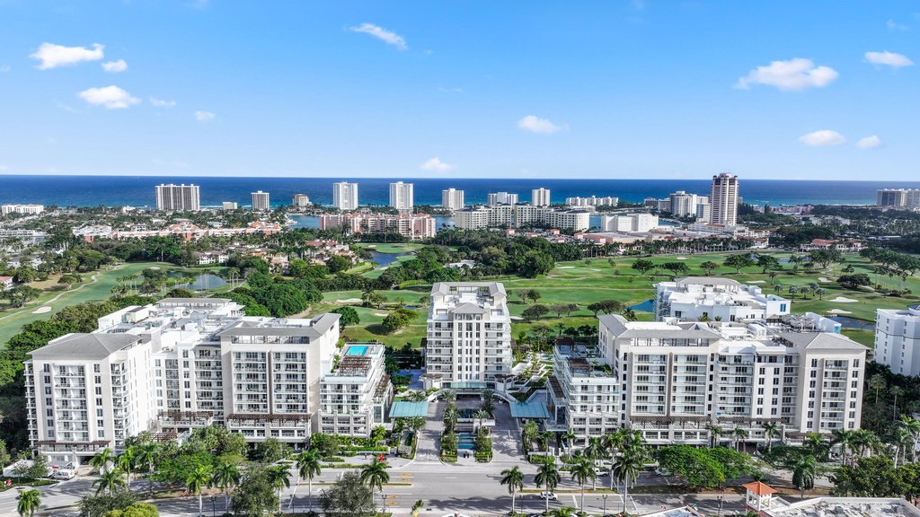 Boca Raton, Florida, 33432, United States, 2 Bedrooms Bedrooms, ,3.5 BathroomsBathrooms,Residential,Forsale,1929731
