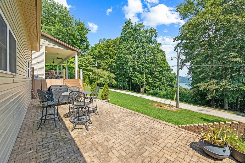 MONROE, Tennessee, 38573, United States, 3 Bedrooms Bedrooms, ,3 BathroomsBathrooms,Residential,Forsale,1905415