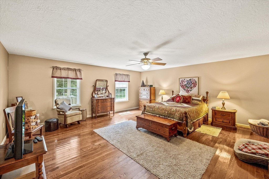 MONROE, Tennessee, 38573, United States, 3 Bedrooms Bedrooms, ,3 BathroomsBathrooms,Residential,Forsale,1905415