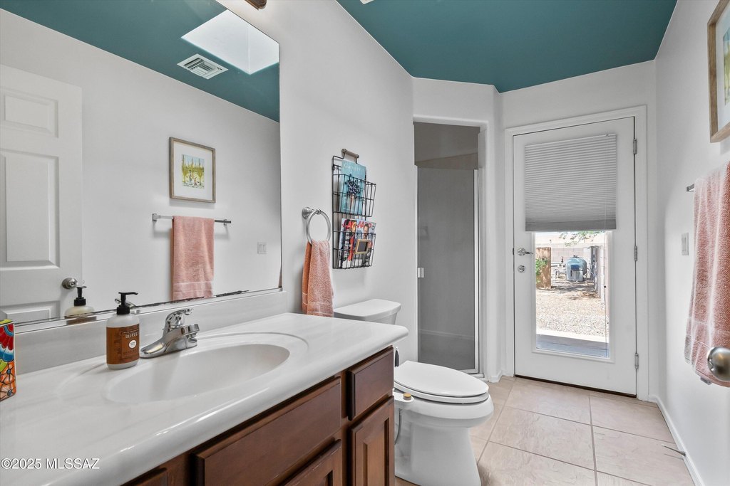 Vail, Arizona, 85641, United States, 4 Bedrooms Bedrooms, ,3 BathroomsBathrooms,Residential,Forsale,1893842