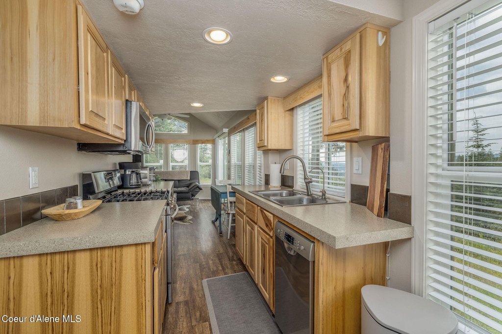 Harrison, Idaho, 83833, United States, 2 Bedrooms Bedrooms, ,1 BathroomBathrooms,Residential,Forsale,1913863