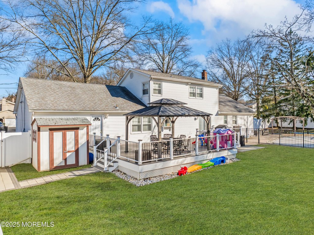 Morganville, New Jersey, 07751, United States, 5 Bedrooms Bedrooms, ,3 BathroomsBathrooms,Residential,Forsale,1910274