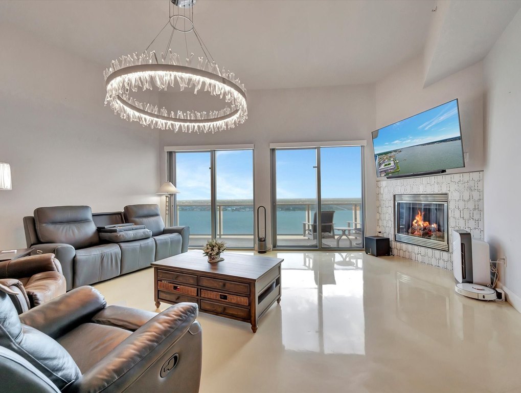 Seabrook, Texas, 77586, United States, 3 Bedrooms Bedrooms, ,2.5 BathroomsBathrooms,Residential,Forsale,1889152