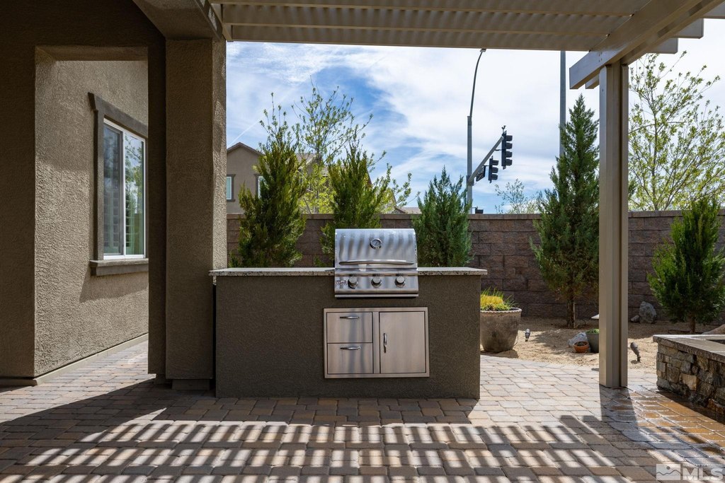 Reno, Nevada, 89521, United States, 3 Bedrooms Bedrooms, ,3.5 BathroomsBathrooms,Residential,Forsale,1910315
