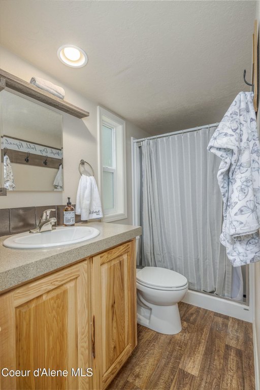 Harrison, Idaho, 83833, United States, 2 Bedrooms Bedrooms, ,1 BathroomBathrooms,Residential,Forsale,1913863
