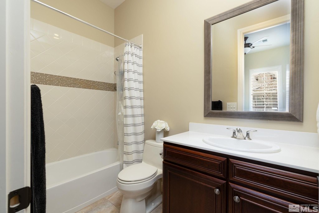 Reno, Nevada, 89521, United States, 3 Bedrooms Bedrooms, ,3.5 BathroomsBathrooms,Residential,Forsale,1910315