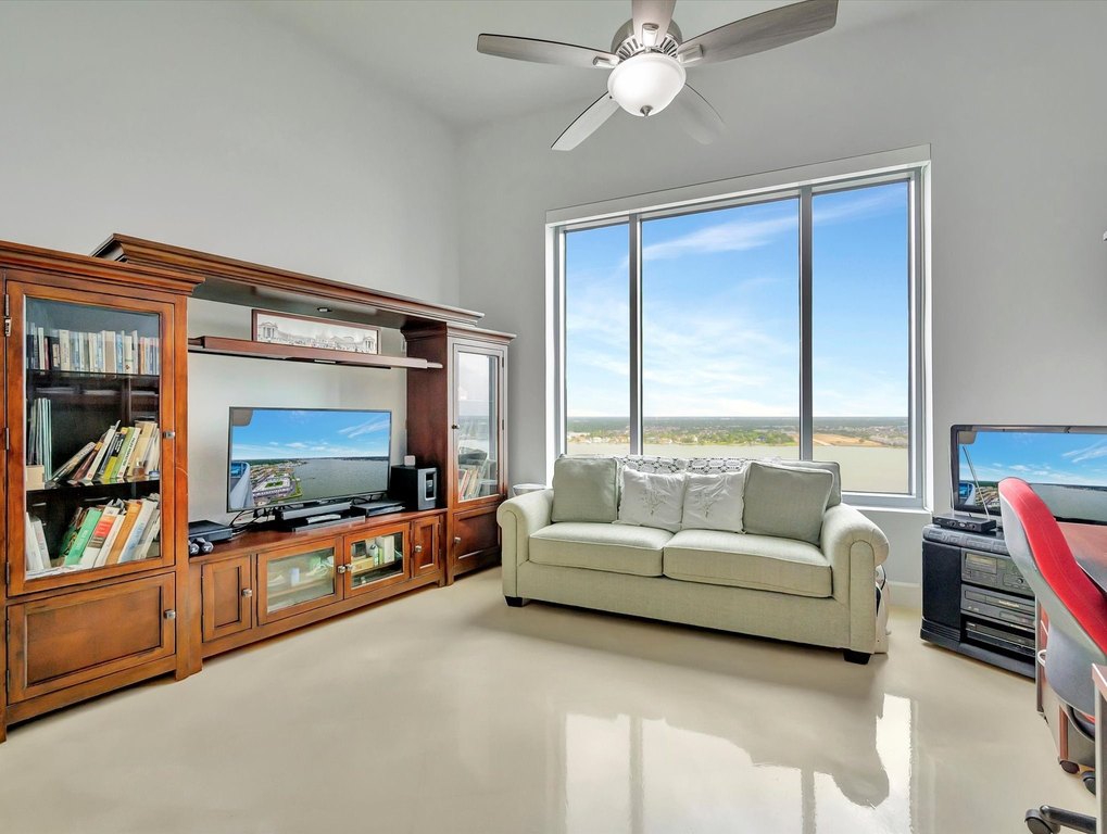 Seabrook, Texas, 77586, United States, 3 Bedrooms Bedrooms, ,2.5 BathroomsBathrooms,Residential,Forsale,1889152