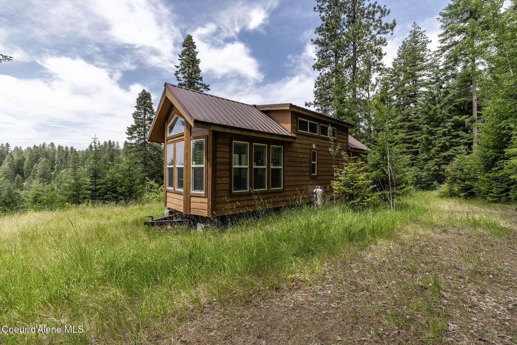 Harrison, Idaho, 83833, United States, 2 Bedrooms Bedrooms, ,1 BathroomBathrooms,Residential,Forsale,1913863