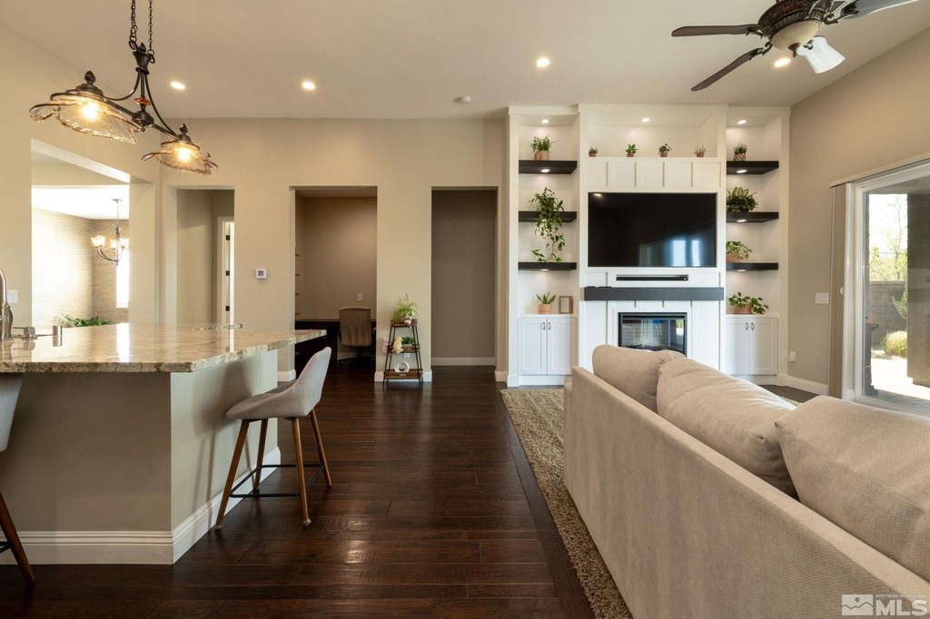 Reno, Nevada, 89521, United States, 3 Bedrooms Bedrooms, ,3.5 BathroomsBathrooms,Residential,Forsale,1910315