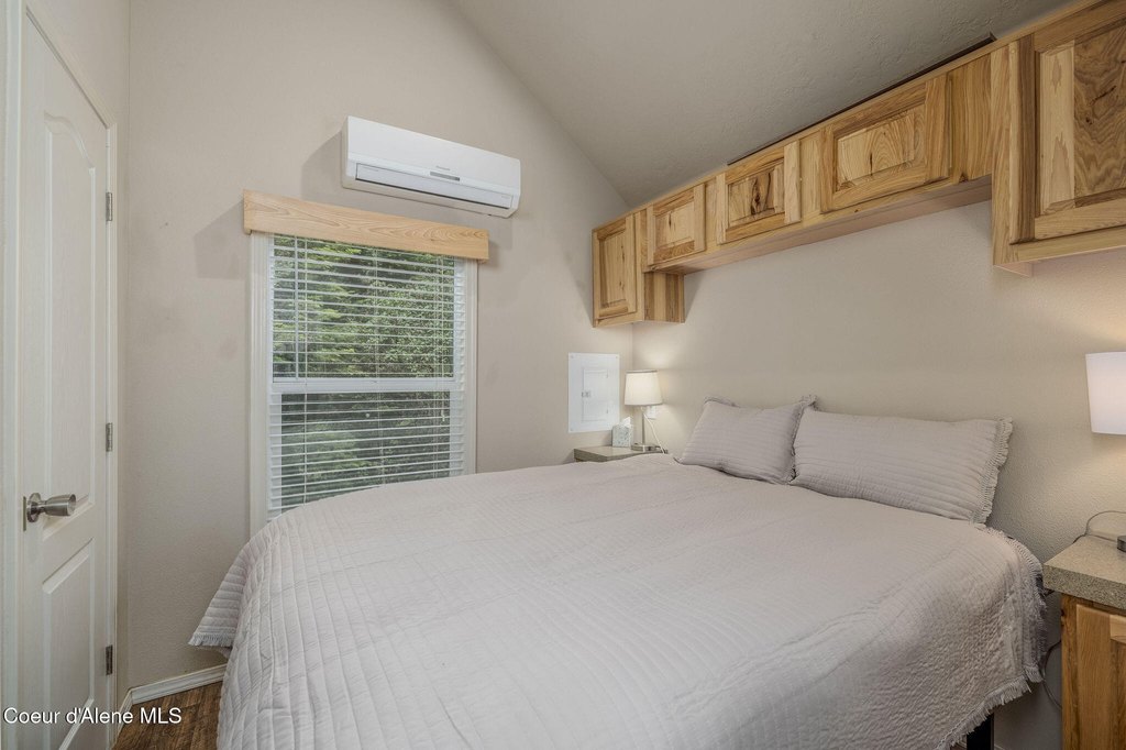 Harrison, Idaho, 83833, United States, 2 Bedrooms Bedrooms, ,1 BathroomBathrooms,Residential,Forsale,1913863
