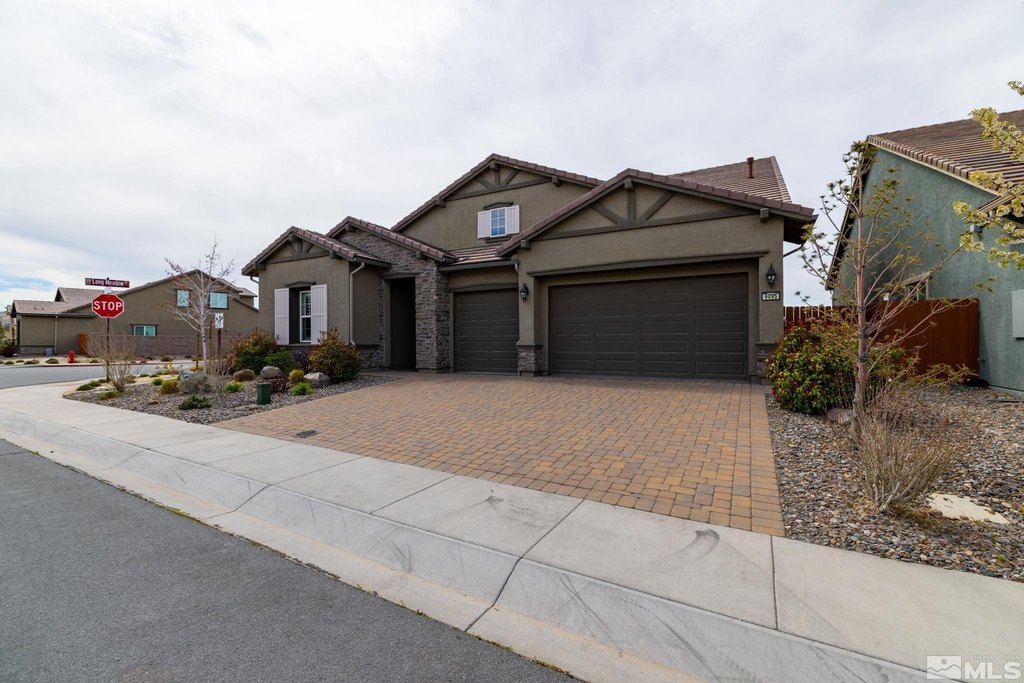 Reno, Nevada, 89521, United States, 3 Bedrooms Bedrooms, ,3.5 BathroomsBathrooms,Residential,Forsale,1910315