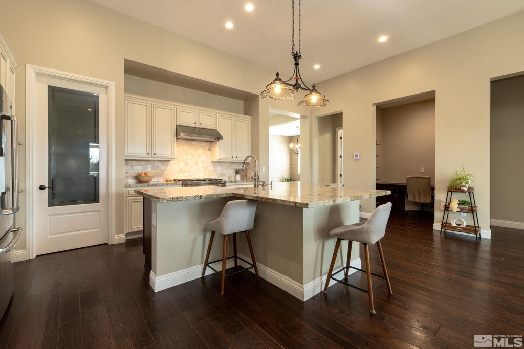 Reno, Nevada, 89521, United States, 3 Bedrooms Bedrooms, ,3.5 BathroomsBathrooms,Residential,Forsale,1910315