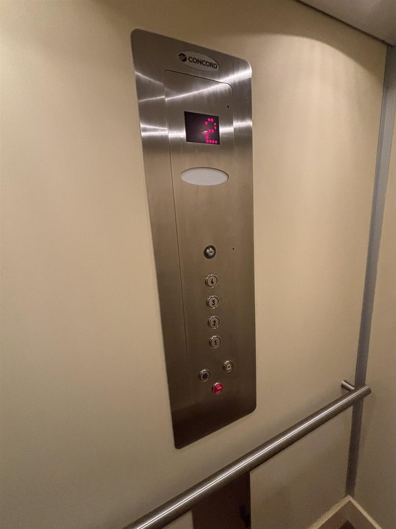 Barnard, Vermont, 05031, United States, 7 Bedrooms Bedrooms, ,7.5 BathroomsBathrooms,Residential,Forsale,1999505