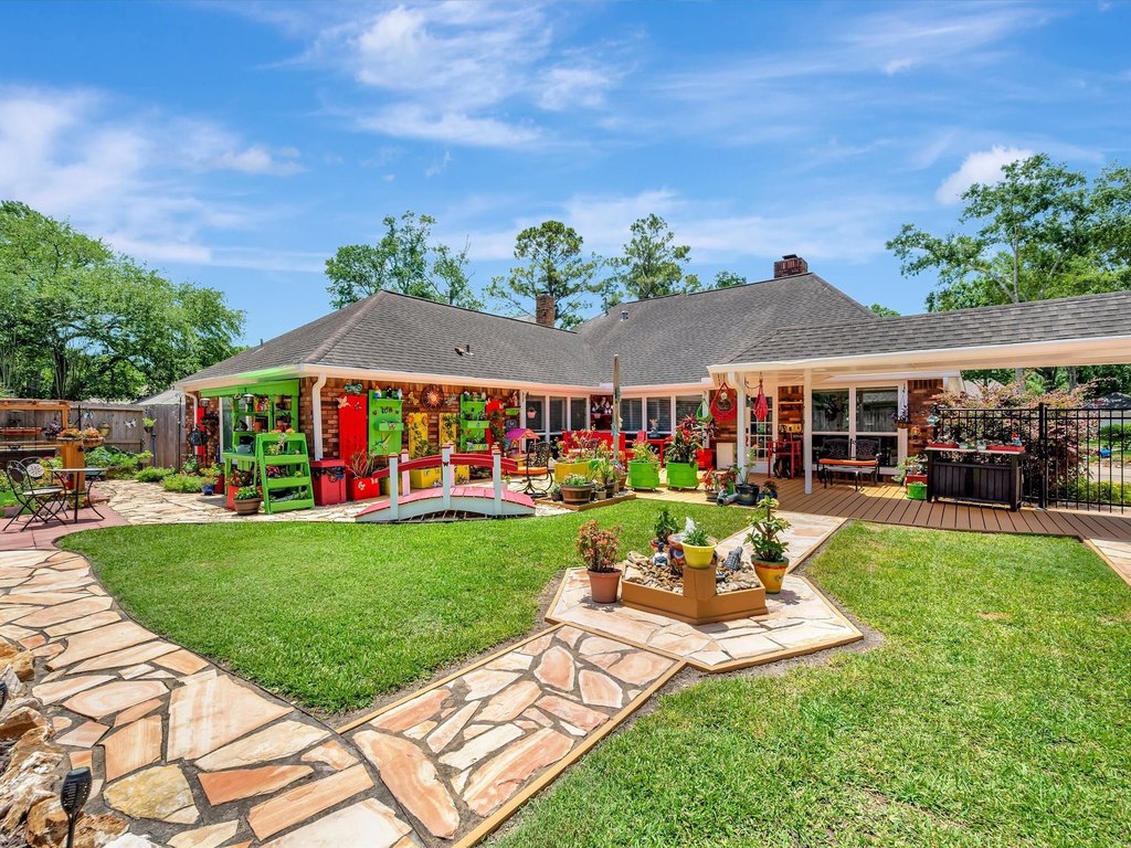 Houston, Texas, 77062, United States, 4 Bedrooms Bedrooms, ,2 BathroomsBathrooms,Residential,Forsale,1973435