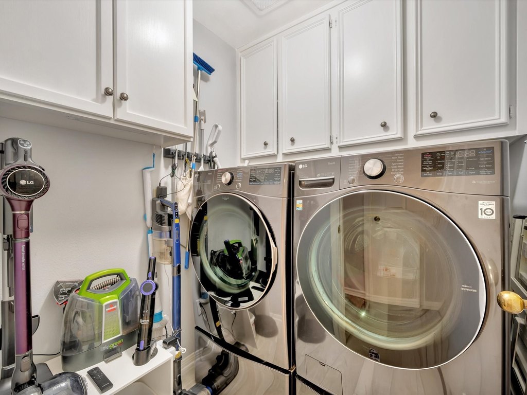 Houston, Texas, 77062, United States, 4 Bedrooms Bedrooms, ,2 BathroomsBathrooms,Residential,Forsale,1973435