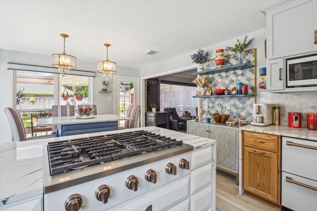 Houston, Texas, 77062, United States, 4 Bedrooms Bedrooms, ,2 BathroomsBathrooms,Residential,Forsale,1973435