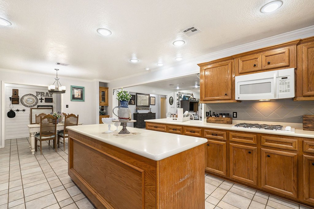 Willis, Texas, 77378, United States, 3 Bedrooms Bedrooms, ,3.5 BathroomsBathrooms,Residential,Forsale,1953107
