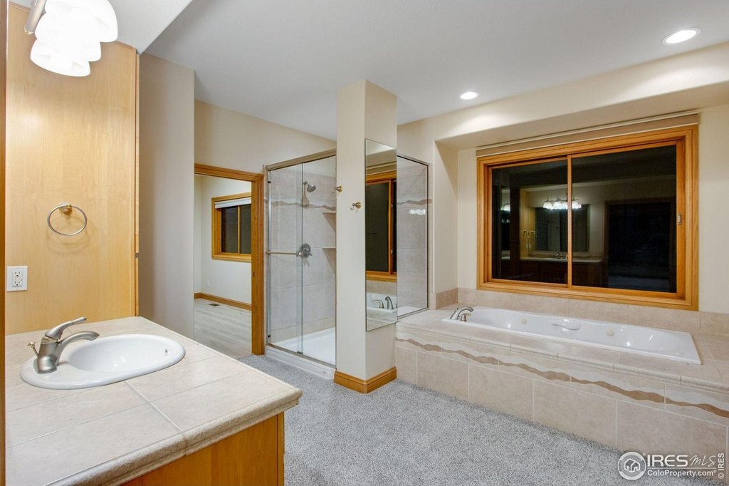 Loveland, Colorado, 80538, United States, 4 Bedrooms Bedrooms, ,3.5 BathroomsBathrooms,Residential,Forsale,1903105
