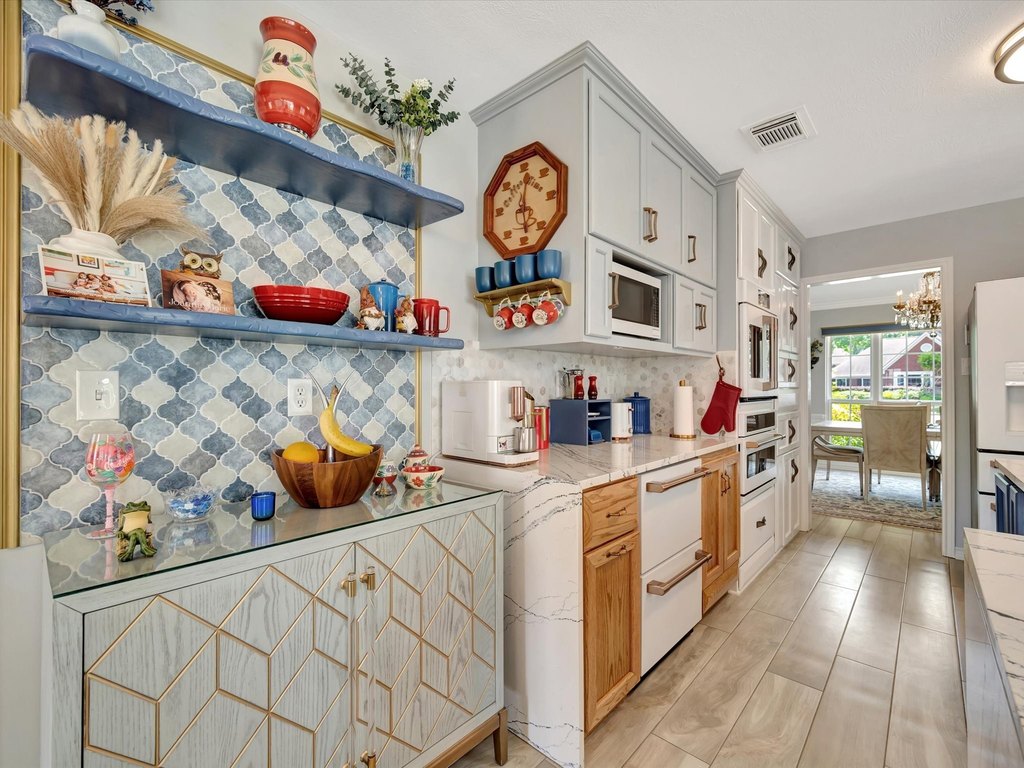 Houston, Texas, 77062, United States, 4 Bedrooms Bedrooms, ,2 BathroomsBathrooms,Residential,Forsale,1973435