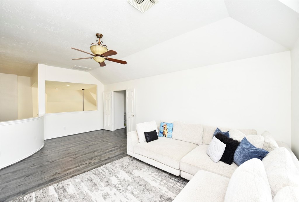 Richmond, Texas, 77407, United States, 5 Bedrooms Bedrooms, ,4.5 BathroomsBathrooms,Residential,Forsale,1889077