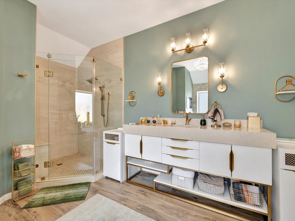 Houston, Texas, 77062, United States, 4 Bedrooms Bedrooms, ,2 BathroomsBathrooms,Residential,Forsale,1973435