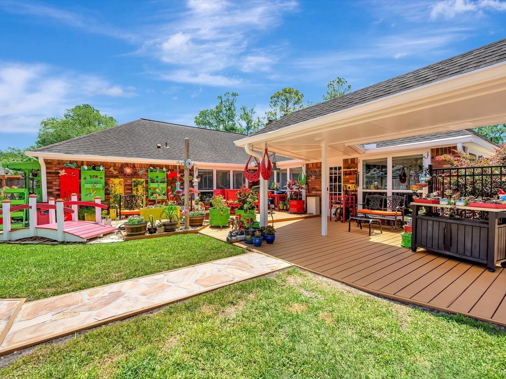 Houston, Texas, 77062, United States, 4 Bedrooms Bedrooms, ,2 BathroomsBathrooms,Residential,Forsale,1973435