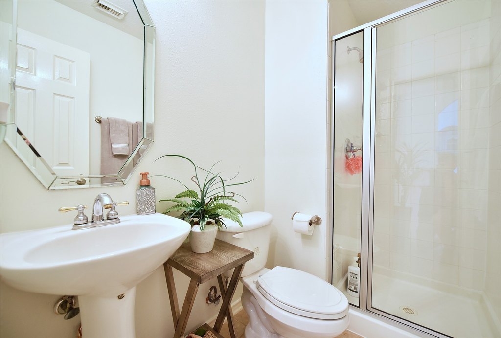 Richmond, Texas, 77407, United States, 5 Bedrooms Bedrooms, ,4.5 BathroomsBathrooms,Residential,Forsale,1889077