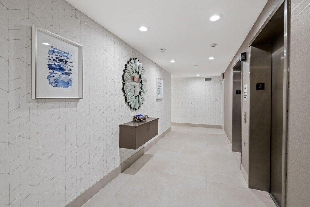 Highland Beach, Florida, 33487, United States, 2 Bedrooms Bedrooms, ,2 BathroomsBathrooms,Residential,Forsale,1886571