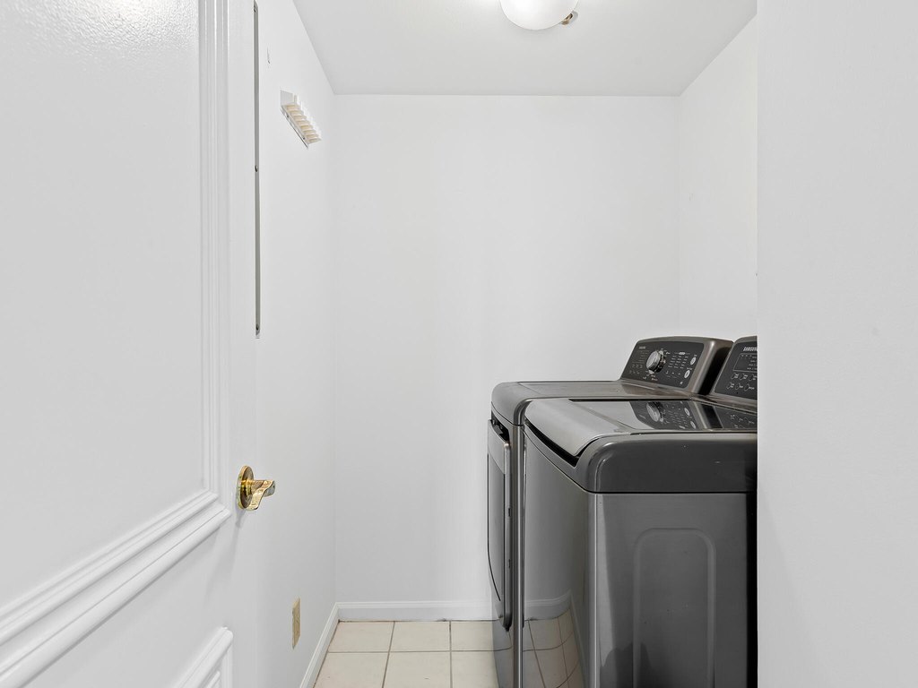 Highland Beach, Florida, 33487, United States, 2 Bedrooms Bedrooms, ,2 BathroomsBathrooms,Residential,Forsale,1886571