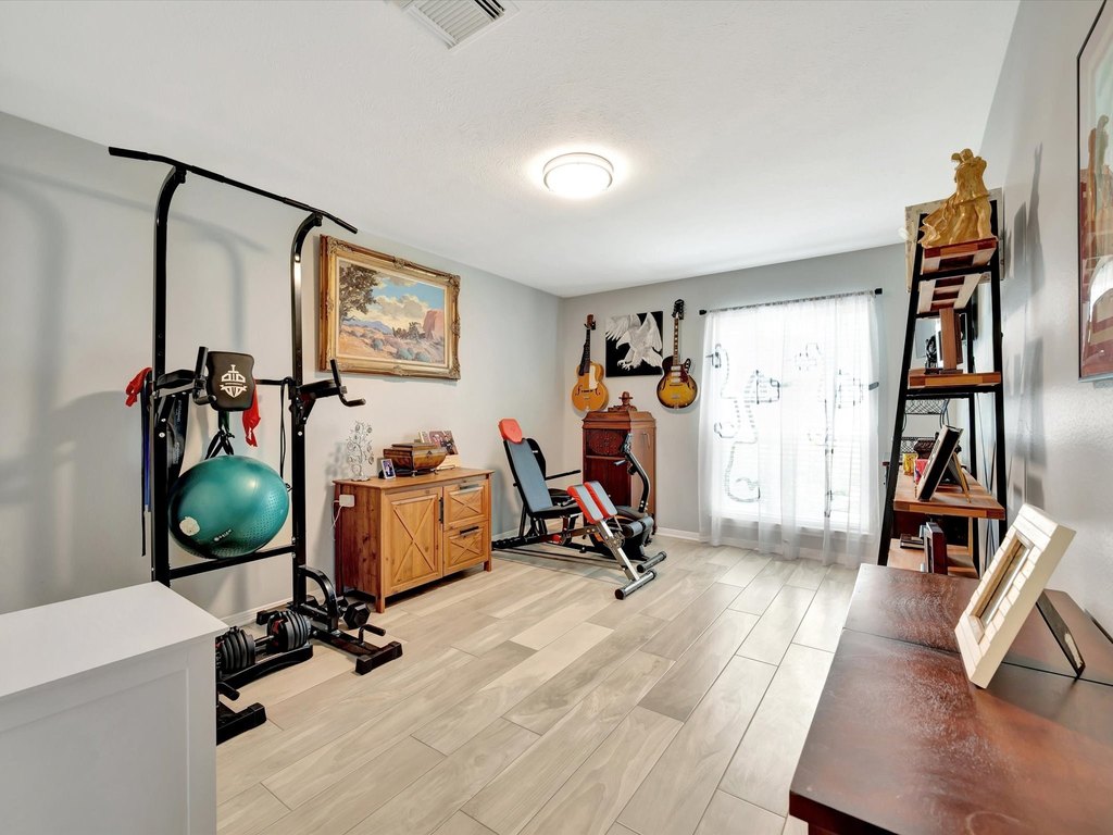 Houston, Texas, 77062, United States, 4 Bedrooms Bedrooms, ,2 BathroomsBathrooms,Residential,Forsale,1973435