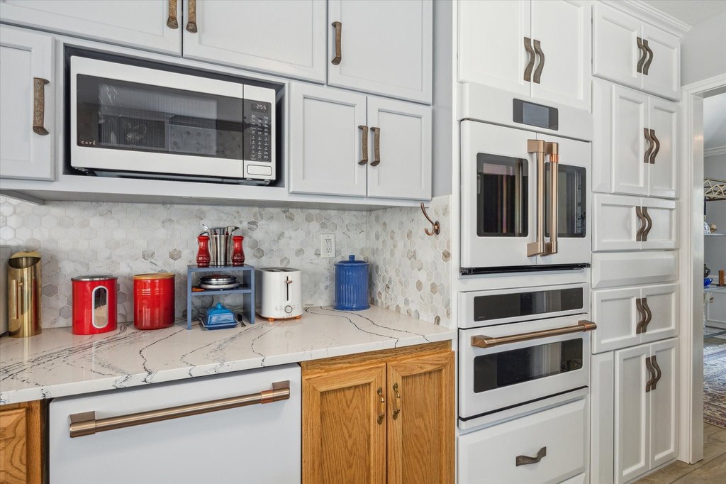 Houston, Texas, 77062, United States, 4 Bedrooms Bedrooms, ,2 BathroomsBathrooms,Residential,Forsale,1973435