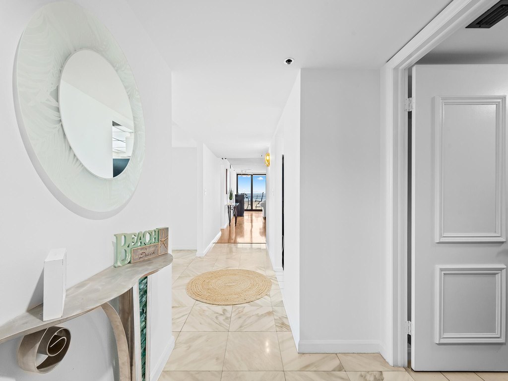 Highland Beach, Florida, 33487, United States, 2 Bedrooms Bedrooms, ,2 BathroomsBathrooms,Residential,Forsale,1886571