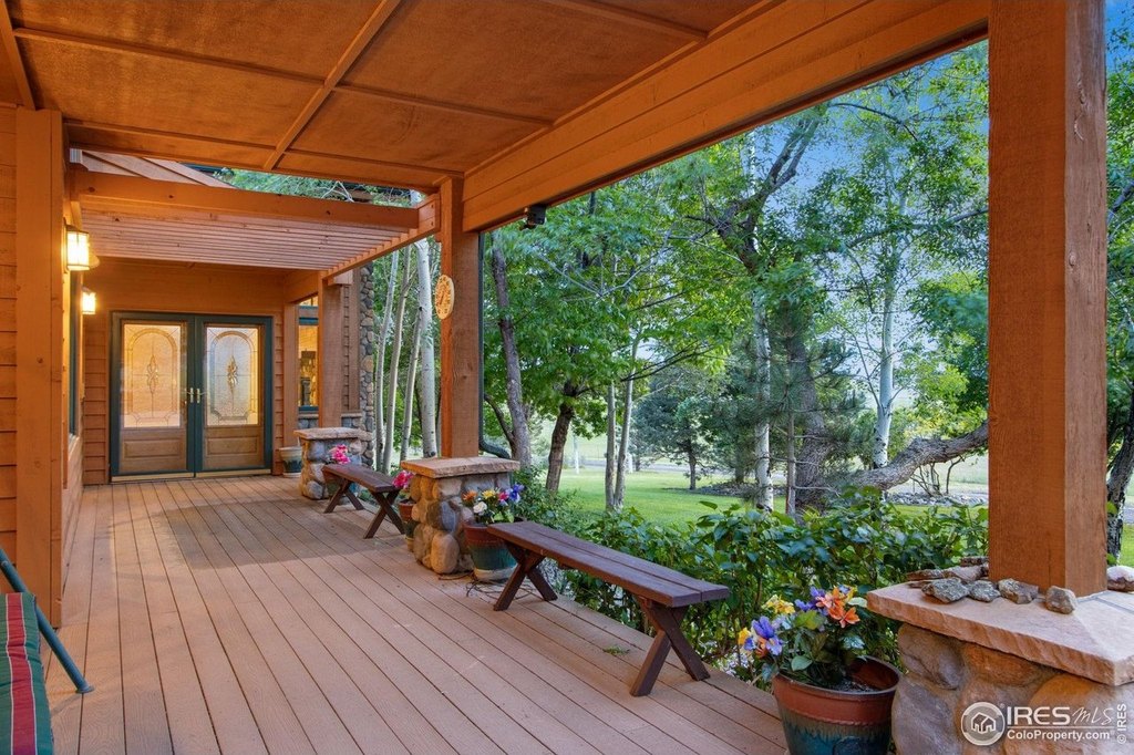 Loveland, Colorado, 80538, United States, 4 Bedrooms Bedrooms, ,3.5 BathroomsBathrooms,Residential,Forsale,1903105