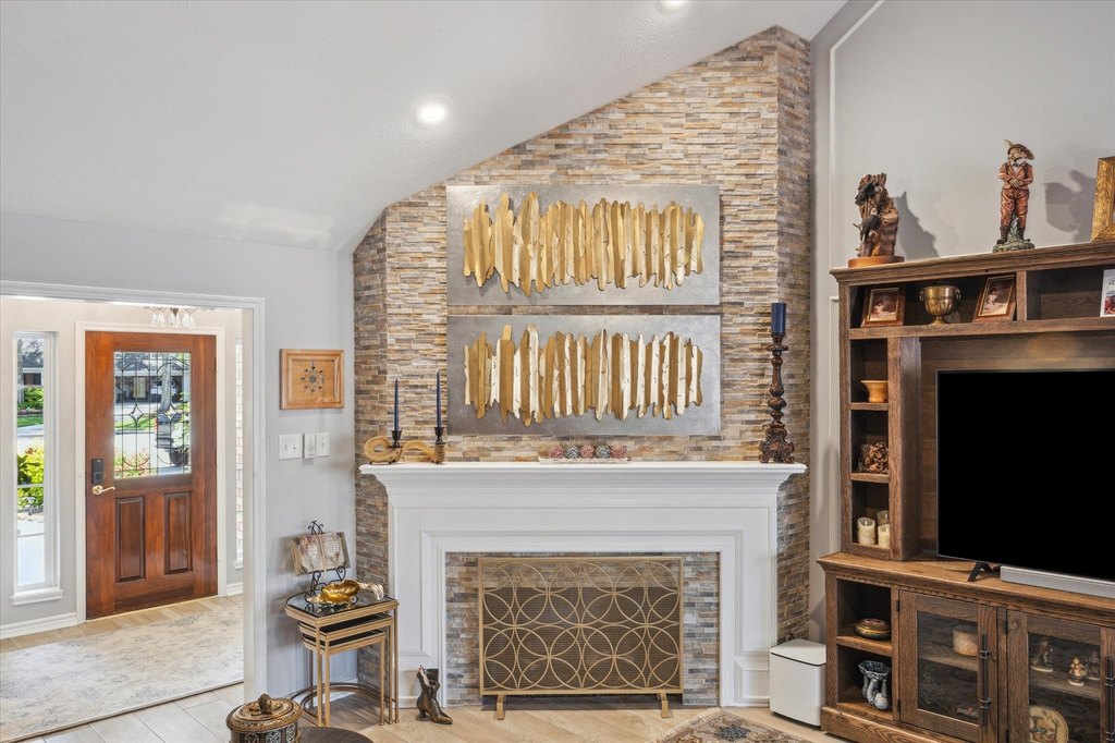 Houston, Texas, 77062, United States, 4 Bedrooms Bedrooms, ,2 BathroomsBathrooms,Residential,Forsale,1973435