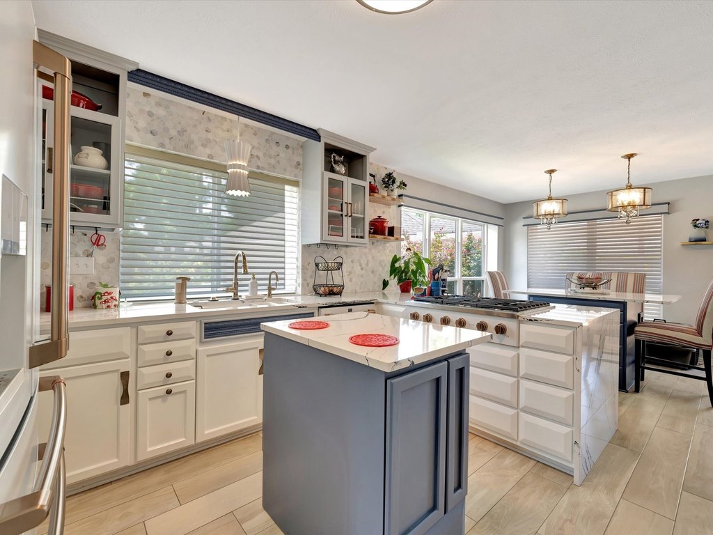 Houston, Texas, 77062, United States, 4 Bedrooms Bedrooms, ,2 BathroomsBathrooms,Residential,Forsale,1973435