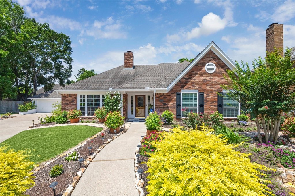 Houston, Texas, 77062, United States, 4 Bedrooms Bedrooms, ,2 BathroomsBathrooms,Residential,Forsale,1973435 Houston, Texas, 77062, United States, 4 Bedrooms Bedrooms, ,2 BathroomsBathrooms,Residential,Forsale,1973435