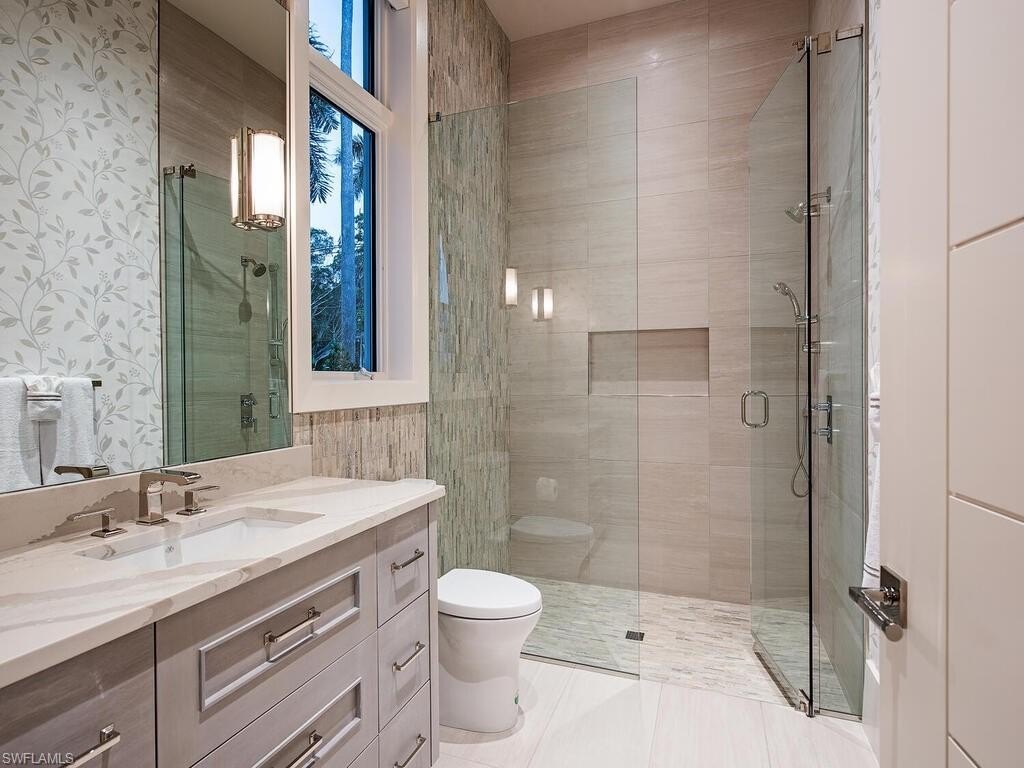 NAPLES, Florida, 34102, United States, 5 Bedrooms Bedrooms, ,5.5 BathroomsBathrooms,Residential,Forsale,1995080