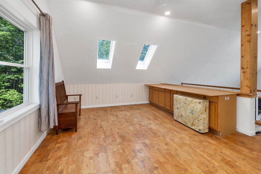 Alton, New Hampshire, 03809, United States, 2 Bedrooms Bedrooms, ,1.5 BathroomsBathrooms,Residential,Forsale,2002398