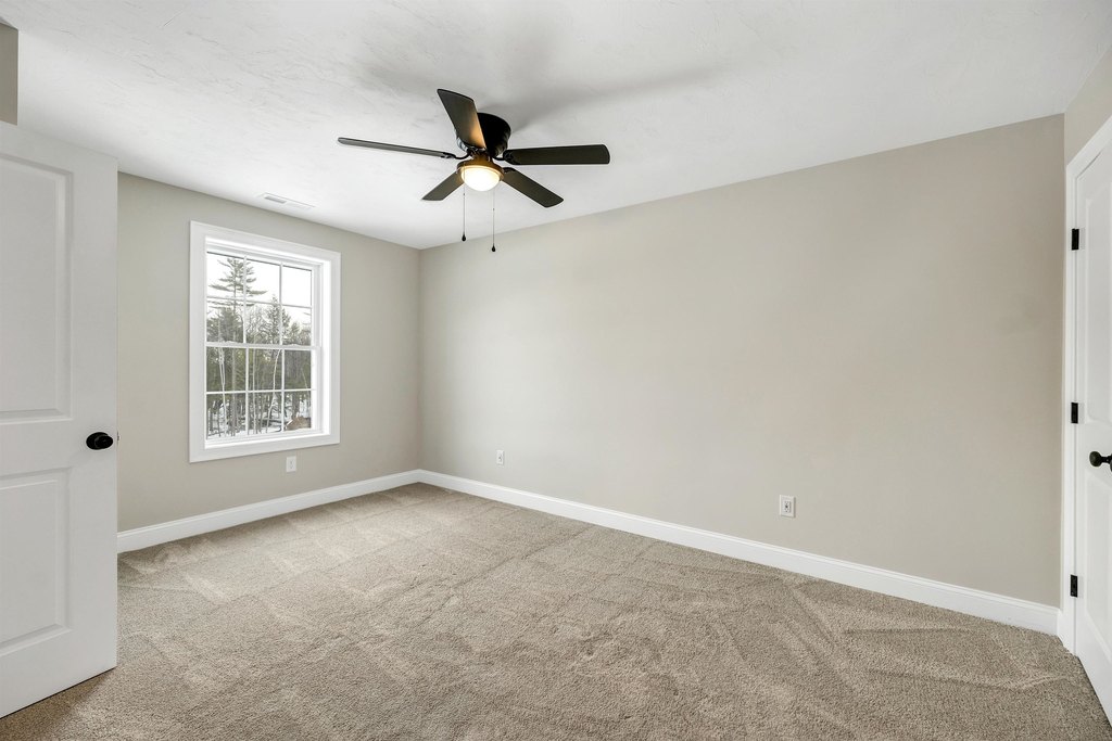 Meredith, New Hampshire, 03253, United States, 2 Bedrooms Bedrooms, ,2.5 BathroomsBathrooms,Residential,Forsale,1968470