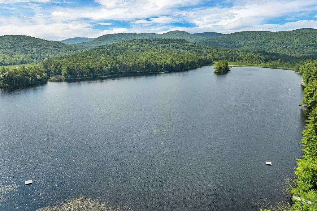 Alton, New Hampshire, 03809, United States, 2 Bedrooms Bedrooms, ,1.5 BathroomsBathrooms,Residential,Forsale,2002398